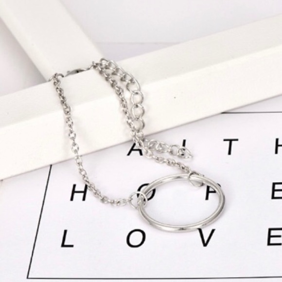 🎁 5 for $35! Silver Bracelet Trio - Picture 5 of 6